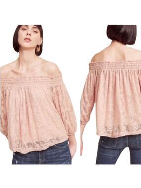 Deletta Anthro Women's Off Shoulder Floral‎ Lace Blouse. Size Large. Pre-loved